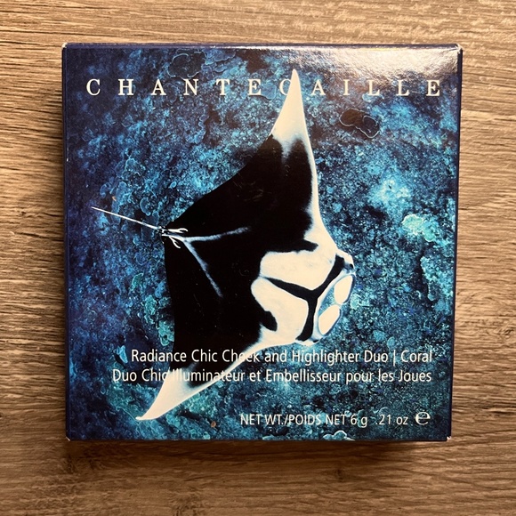 CHANTECAILLE Radiance Chic Duo in Coral (Manta Ray) *LE* - Picture 1 of 15